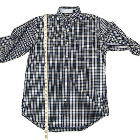 IZOD Men's Non-Iron Stretch Button Down Shirt Navy Blue Checkered Size Small - Picture 4 of 9